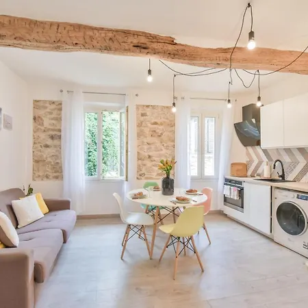 Le Petit Castelet - New Superb Flat In Old Antibes, Ac, Wifi, For 4 Apartmán Antibes